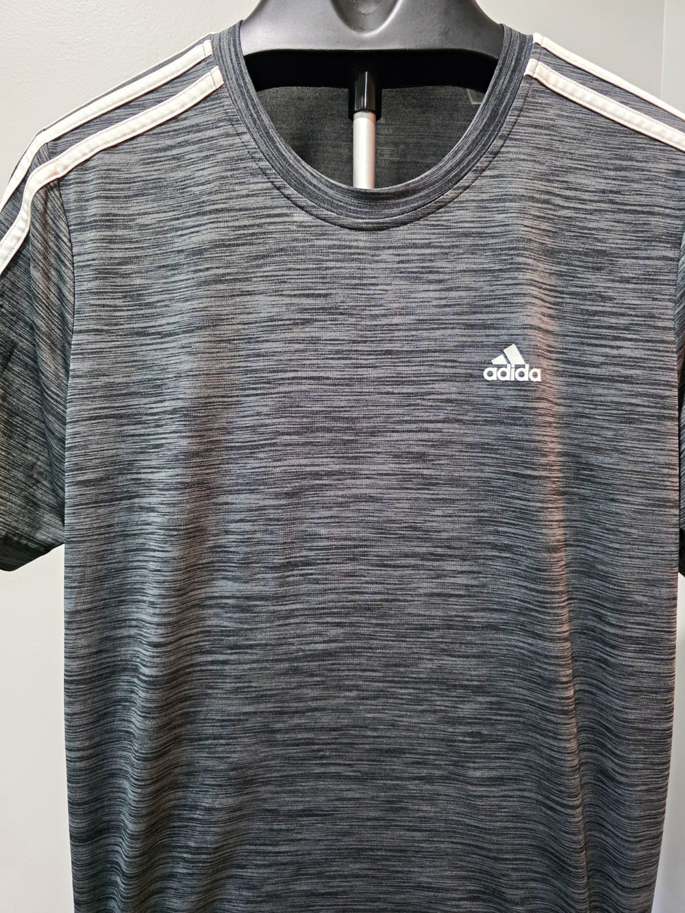 Adidas Aeroready Men’s Medium Gray Heather 3 Stripe Athletic Performance T-Shirt